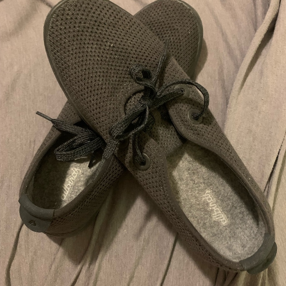 Brand New, Never Worn, Women’s AllBirds Tree Skippers.